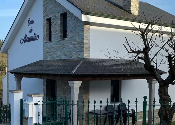 Casa Do Aloumino *